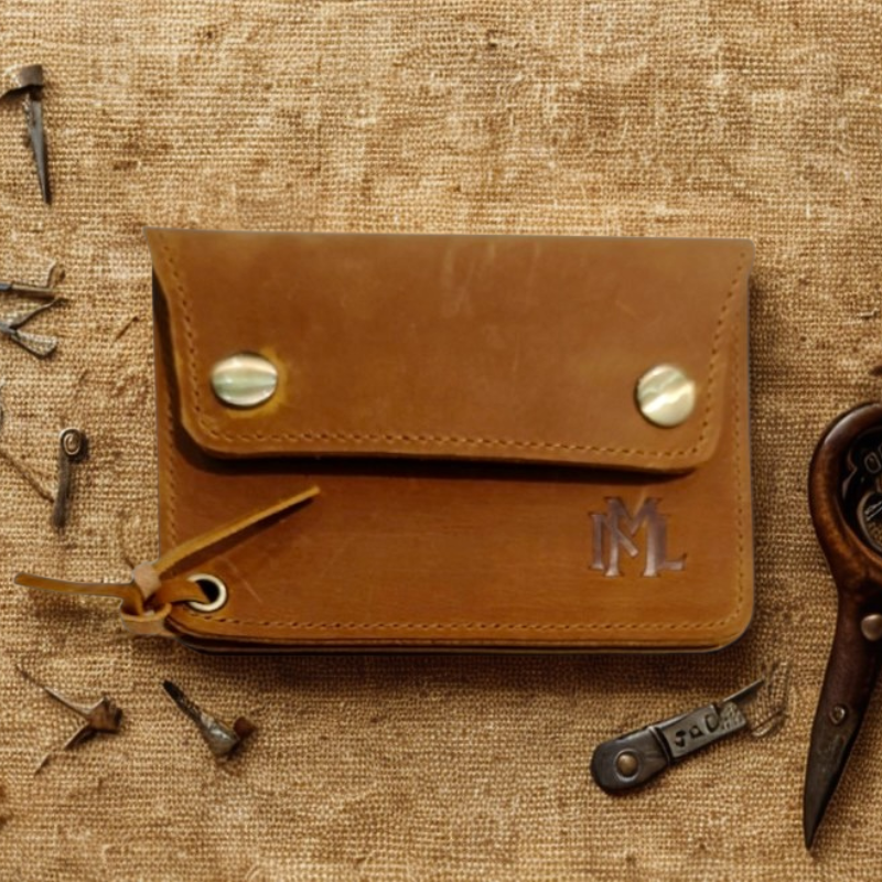 Aevum Vintage-Geldbörse aus Crazy Horse Leder, handgemacht & geräumig